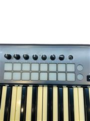 NOVATION LAUNCHKEY 49